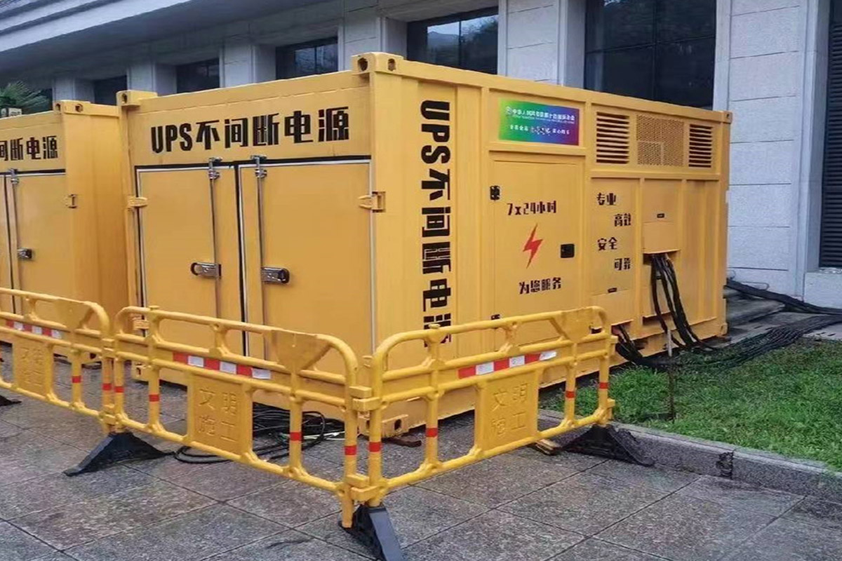 康巴什发电机租赁施工现场